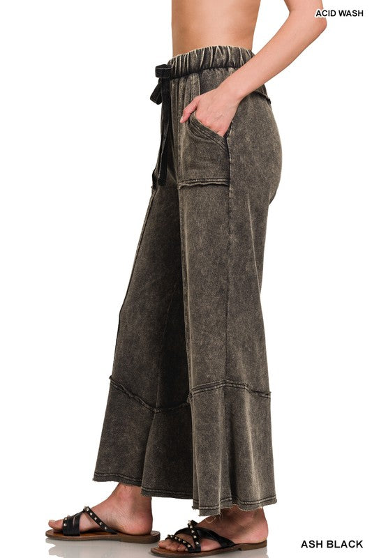 Exposed Seam Flare Hem Cropped Pant