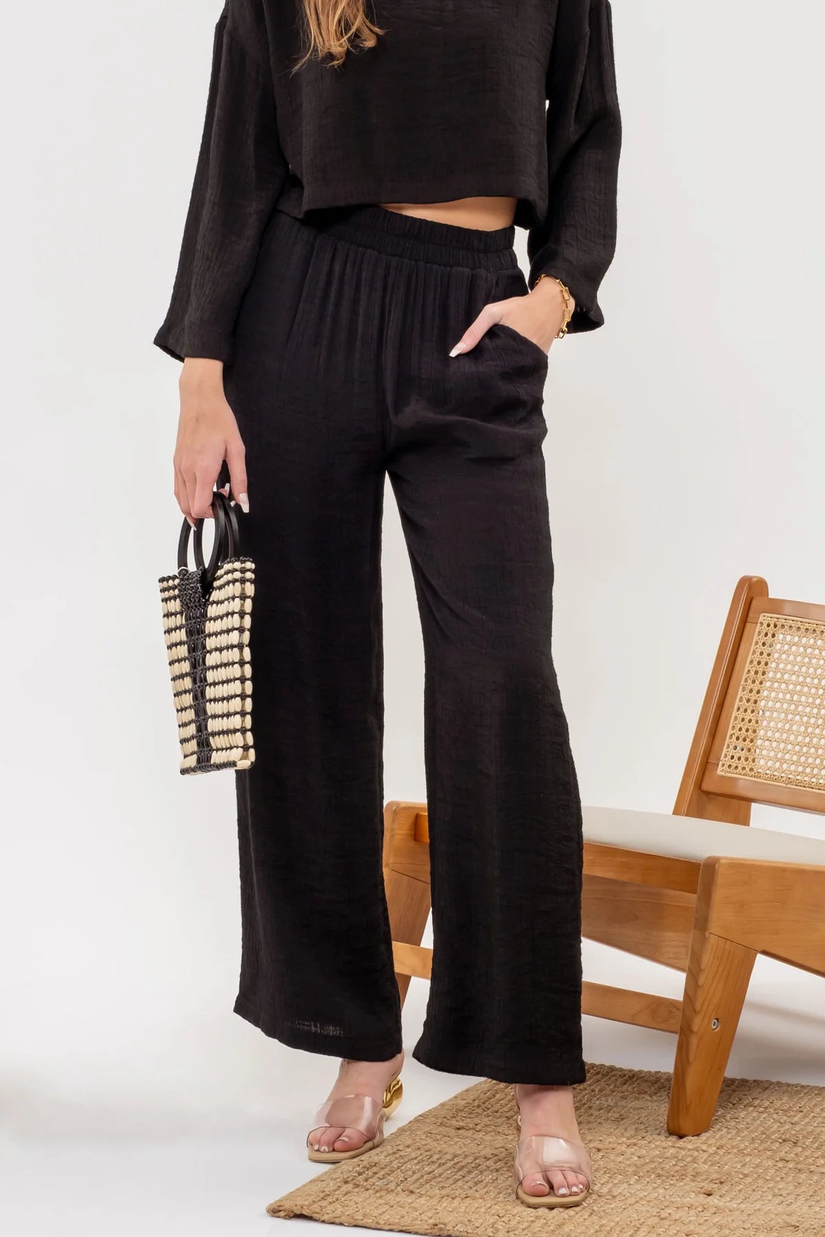 Lightweight High Rise Wide Leg Pants