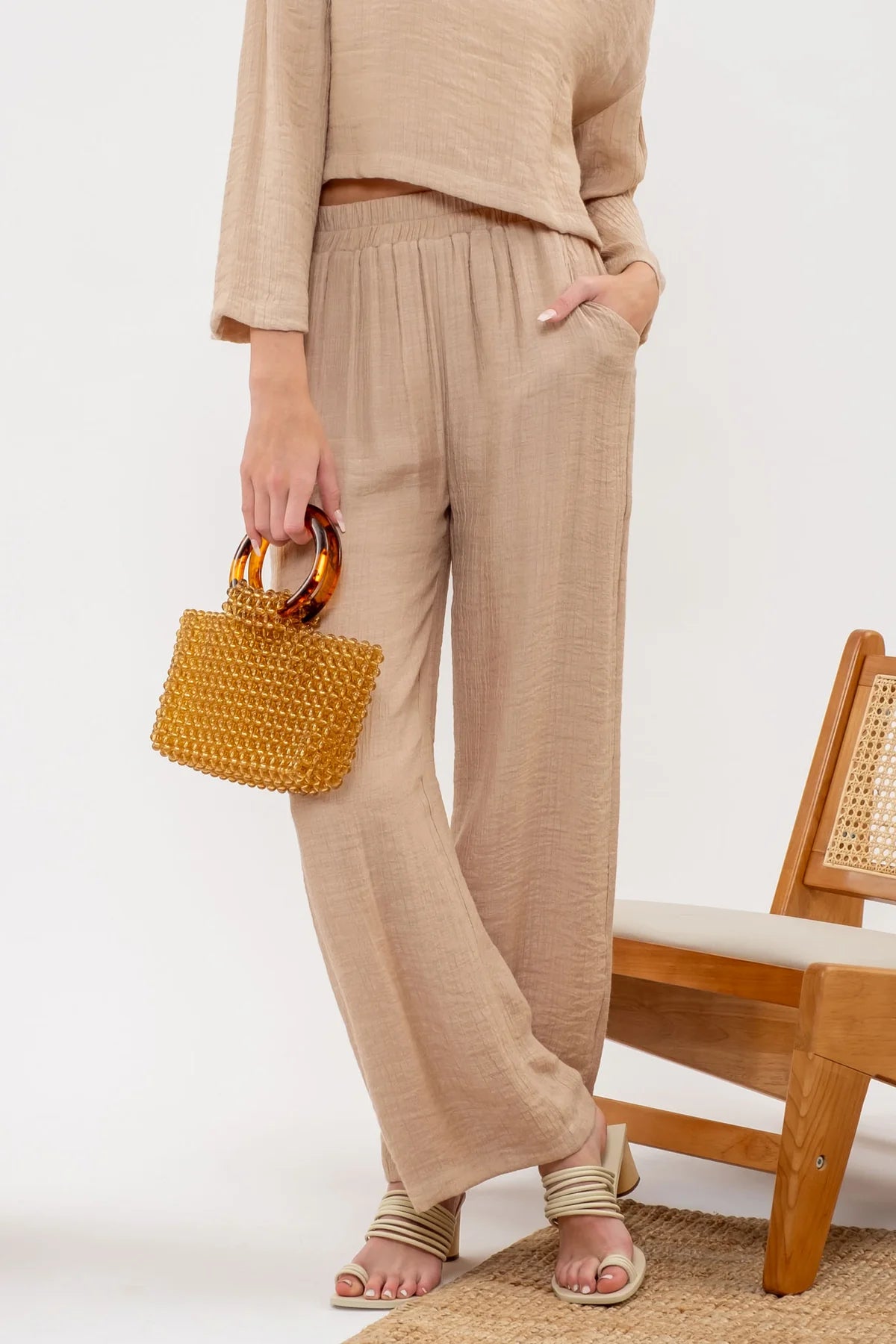 Lightweight High Rise Wide Leg Pants