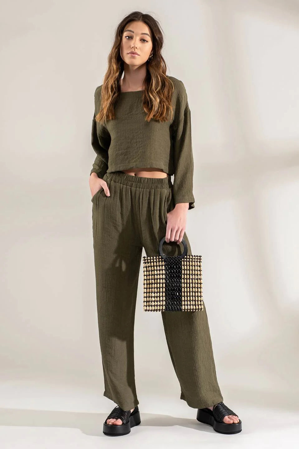 Lightweight High Rise Wide Leg Pants