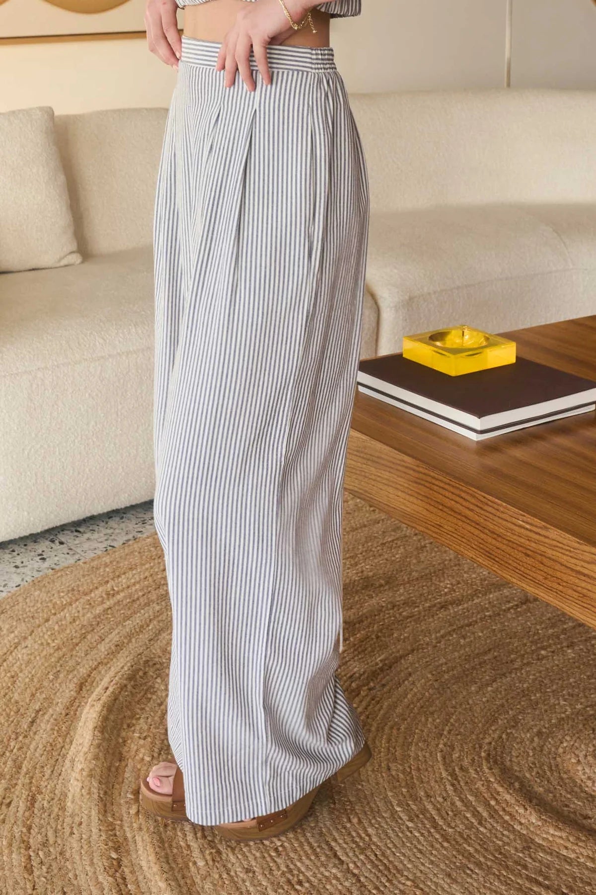 Stripe High Waist Wideleg Dress Pants