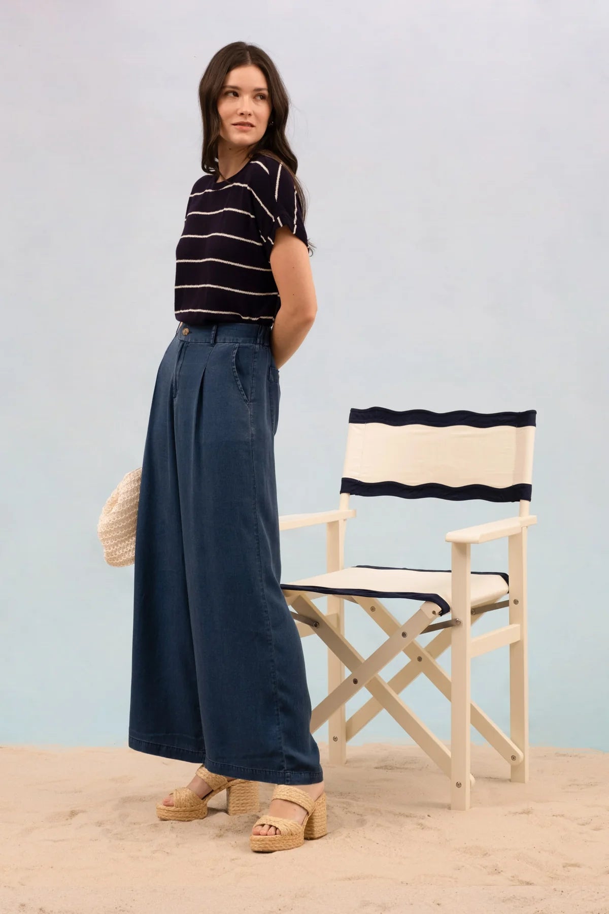Dark Chambray Pintuck Wideleg Pant