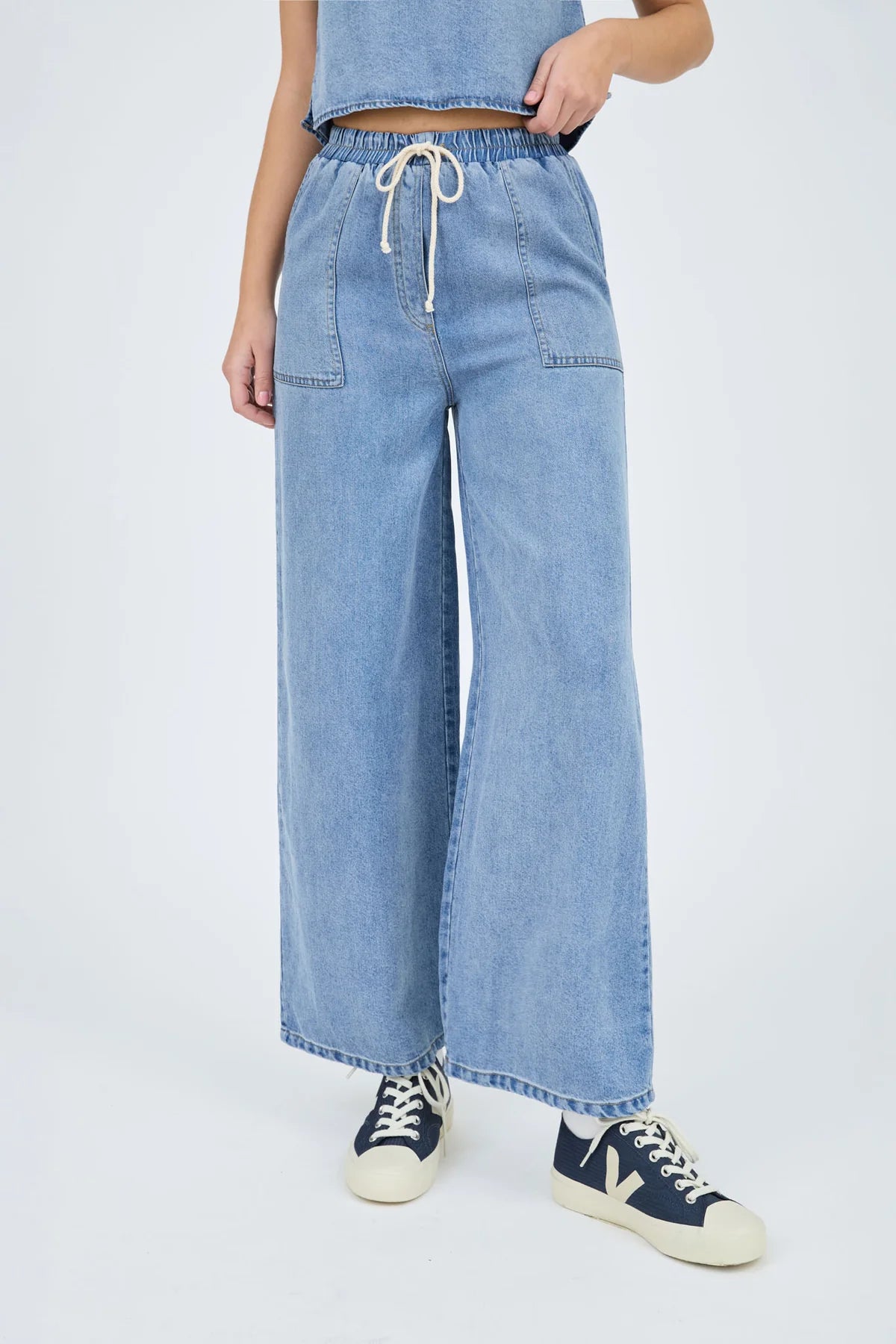 Elastic Waist Chambray Wide Leg Pant
