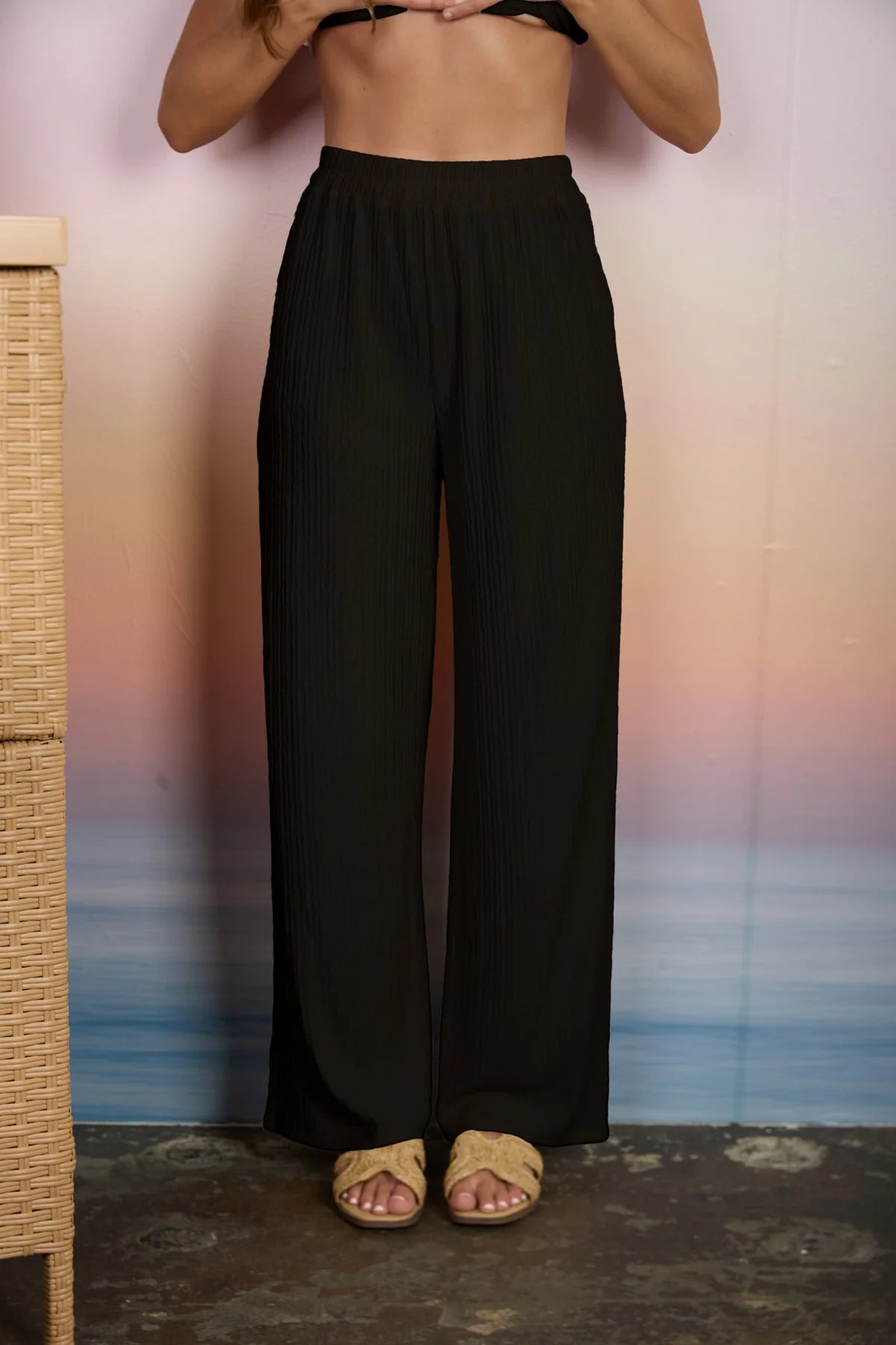 Elastic Waist Texture Wideleg Pant