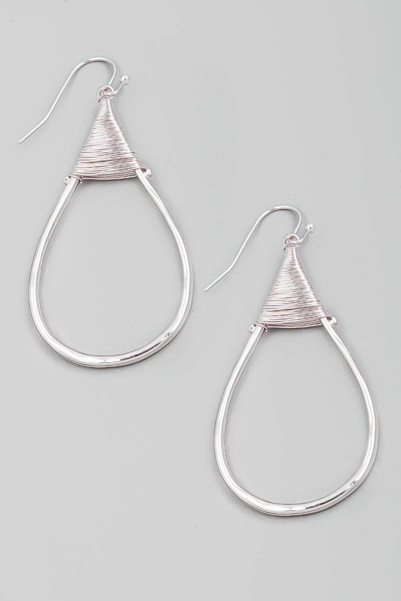 Metallic Teardrop Cutout Earring