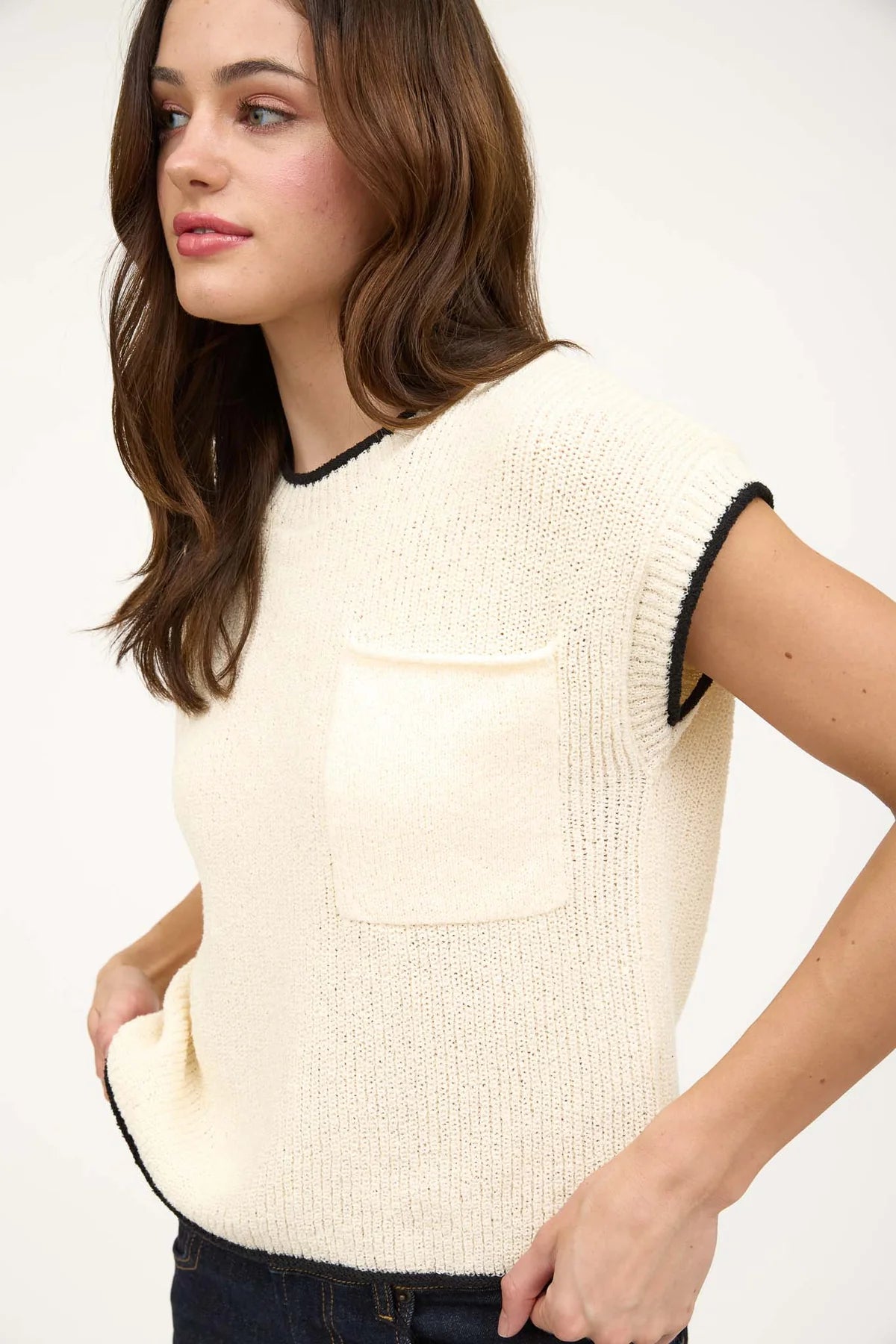 Contrast Trim Knit Sweater with Pocket