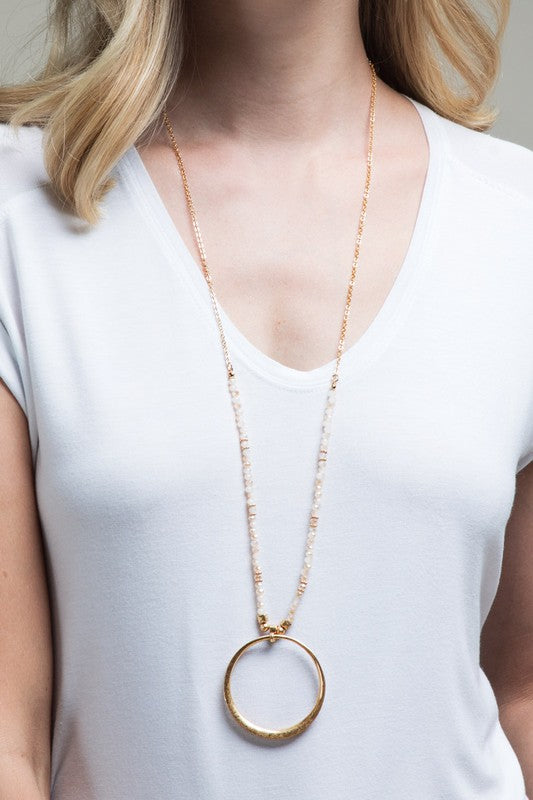 Glass Beaded Circle Pendent Necklace