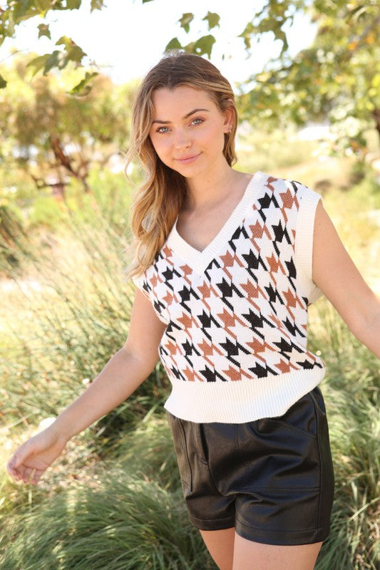 Houndstooth Sweater Vest