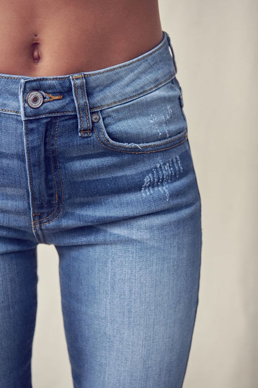 Nova Kancan High Rise Destroy Hem Denim