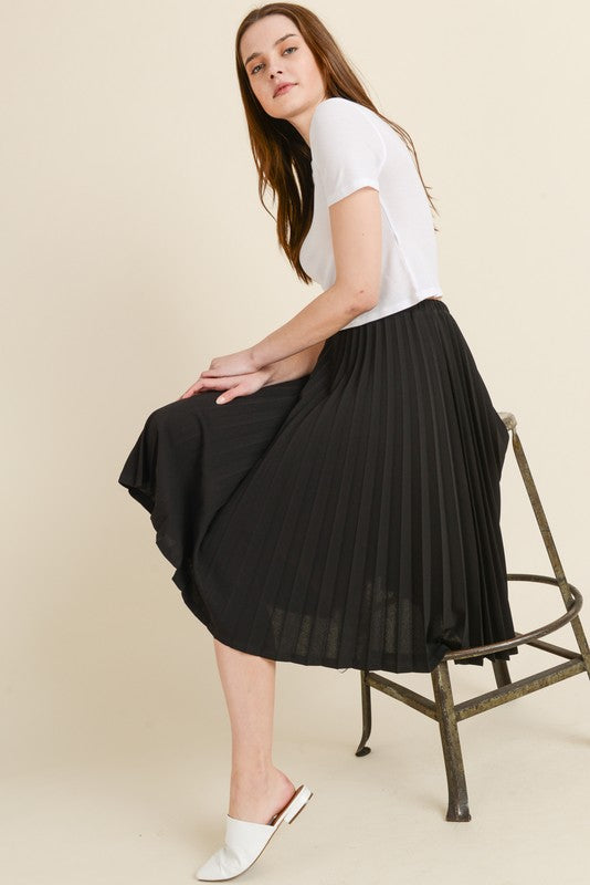 Solid Pleated Skirt