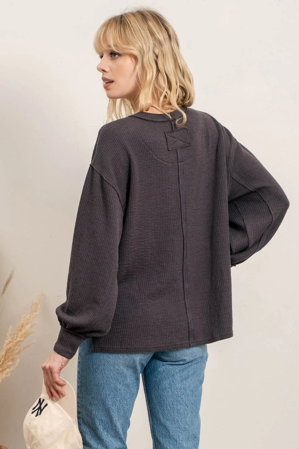 Curvy Exposed Seam Tee