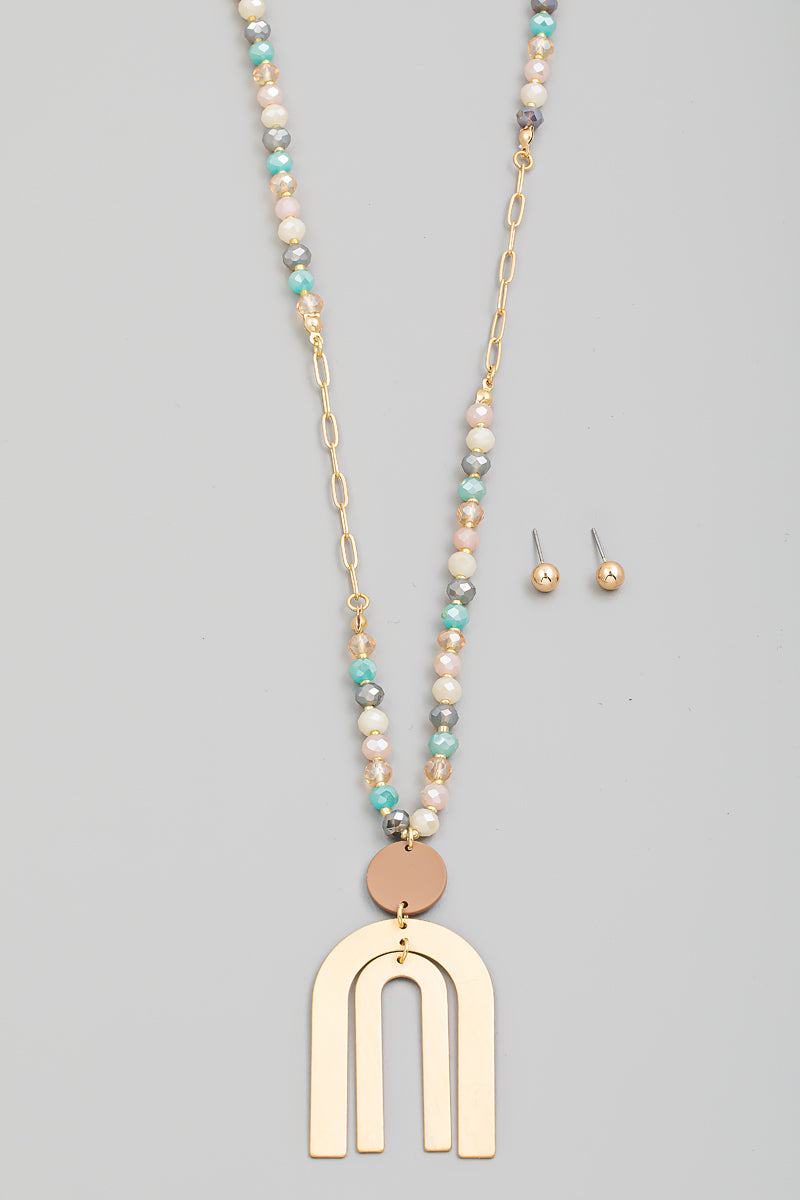 Beaded Arch Pendant Nacklace