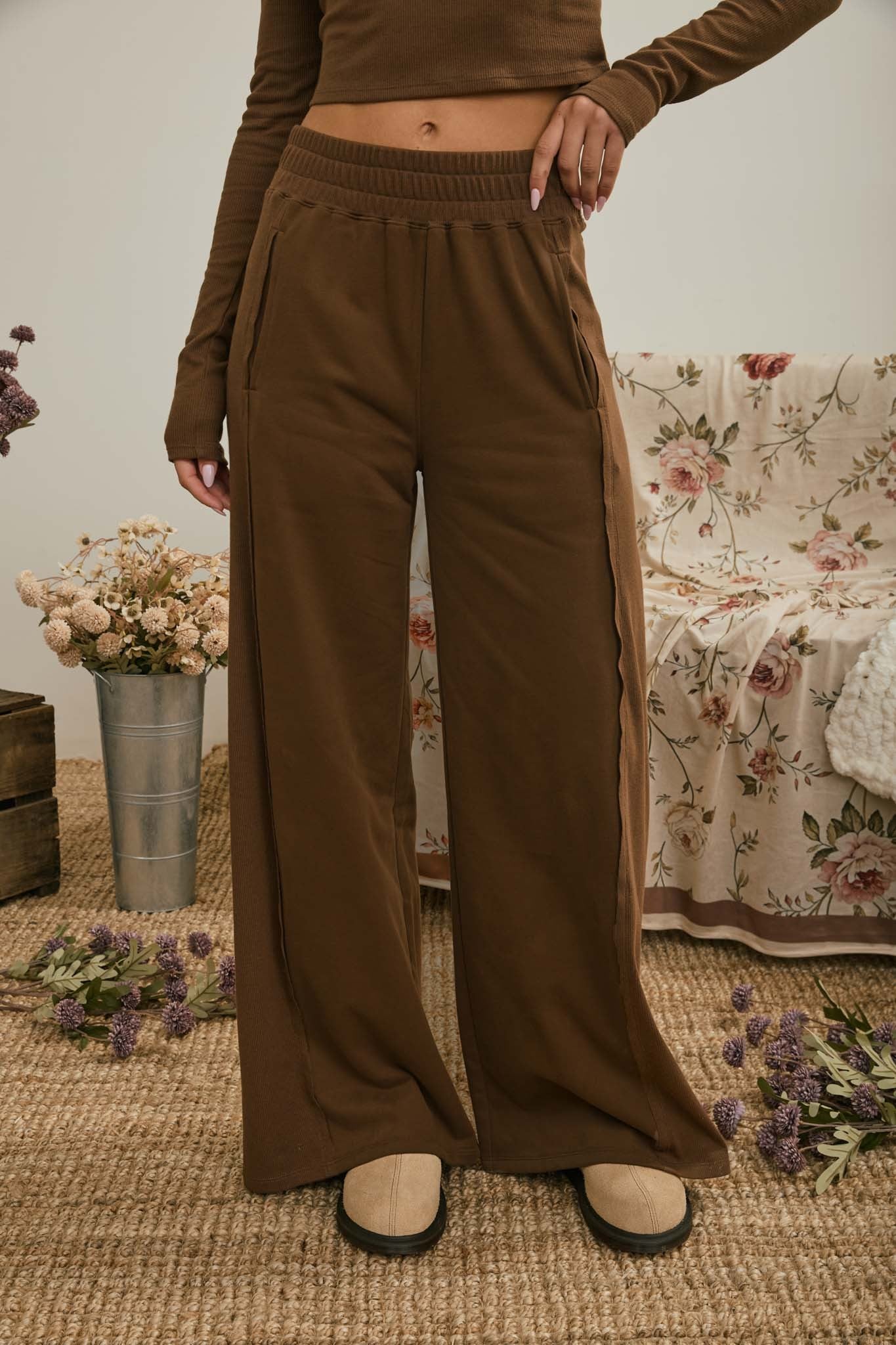 Elastic Waist WIdeleg Side Panel Pant