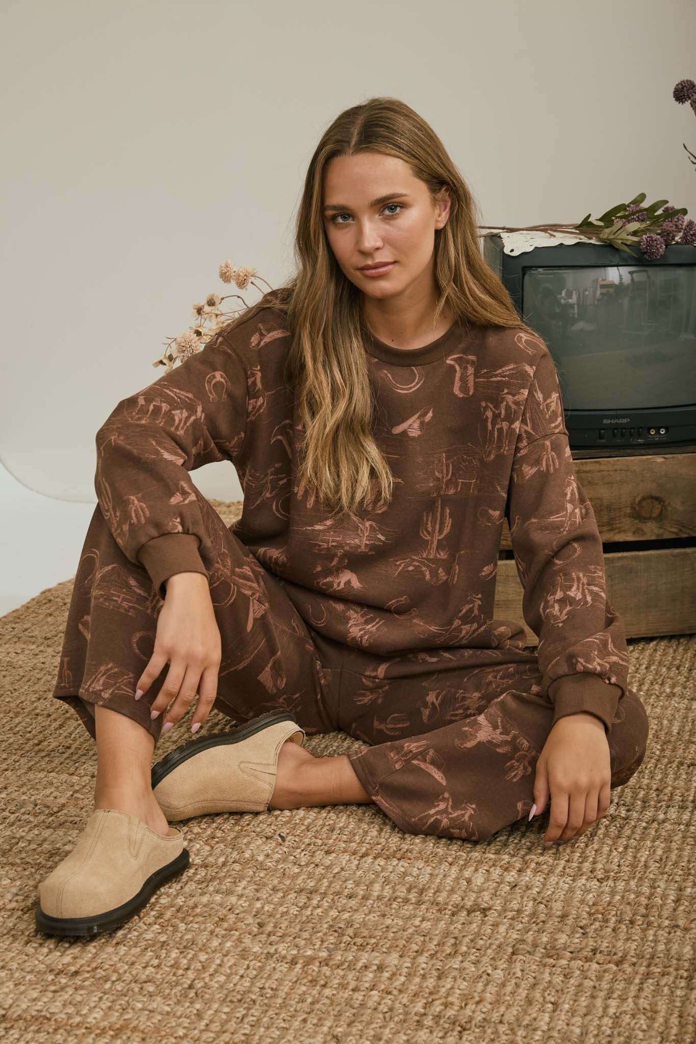 Western Print Crew Neck Sweatshirt