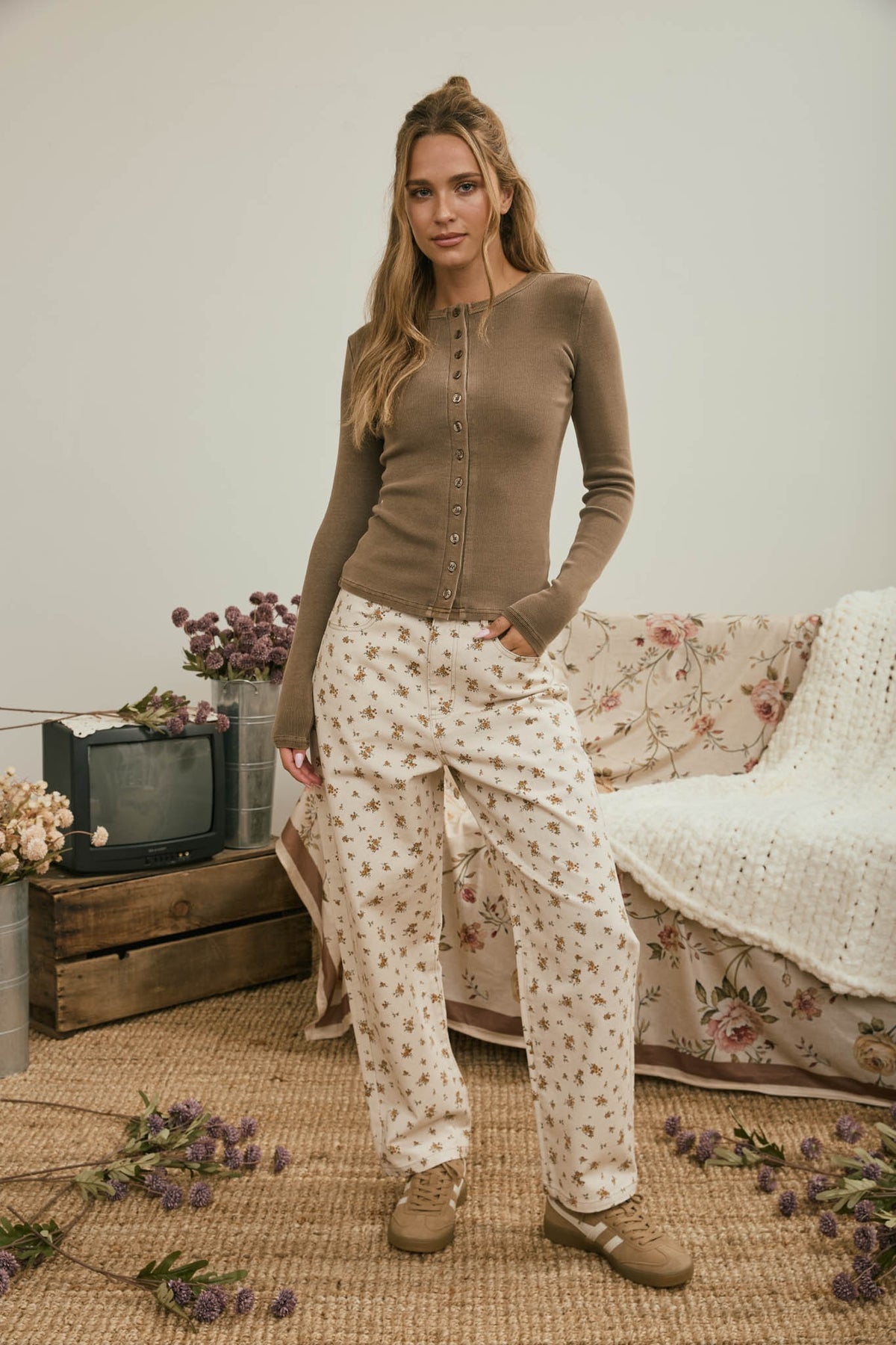 Floral Ecru Print Denim Pant