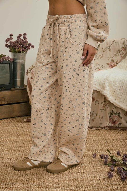 Ditzy Floral Wide Leg Sweatpants
