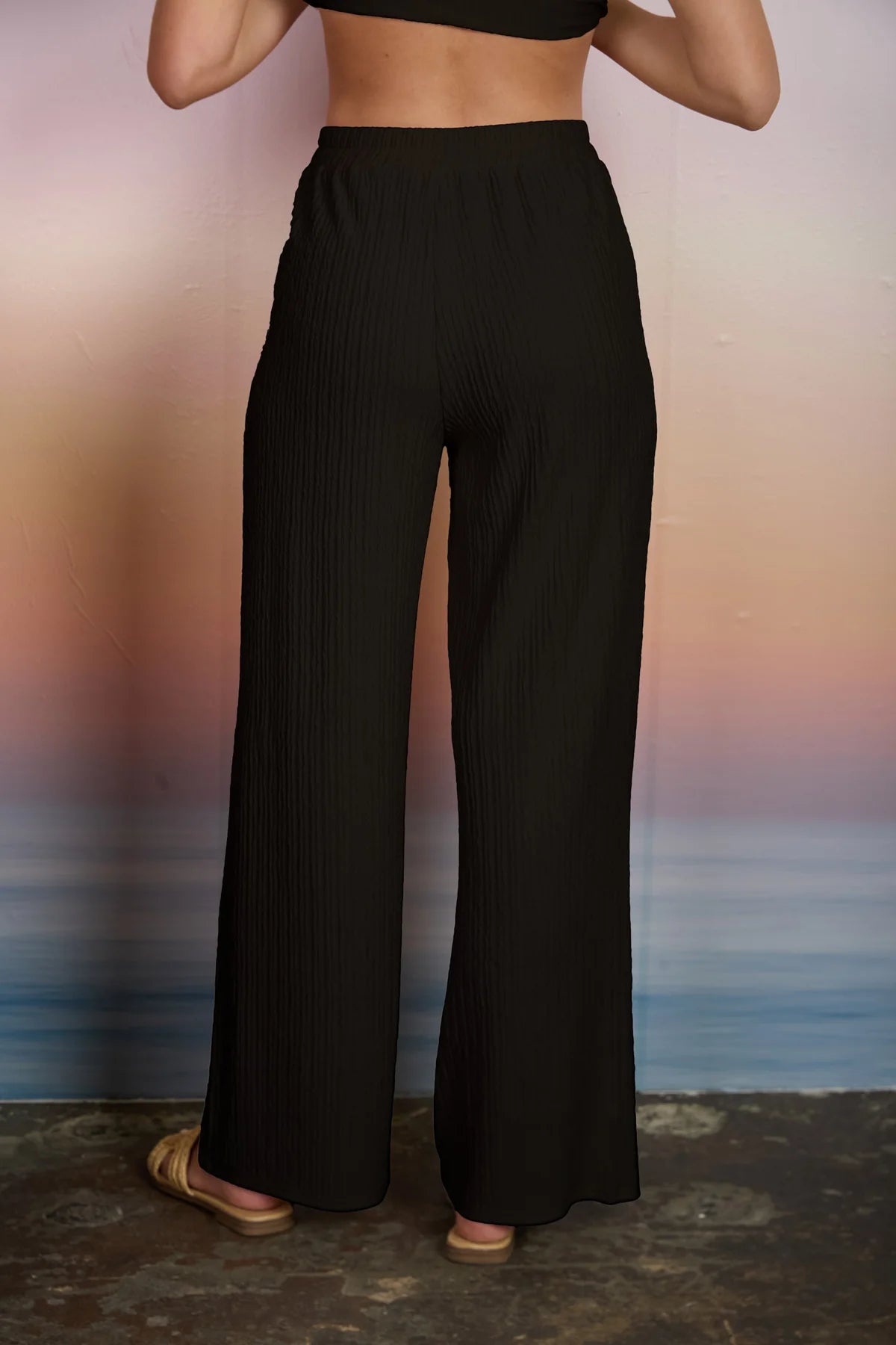 Elastic Waist Texture Wideleg Pant